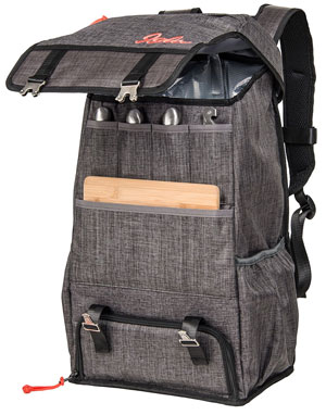 Igloo Daytripper Backpack with Wood Cheese Board and Utensils